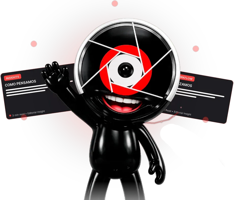 Mascote da MaxVision entre dois cartões de post do blog