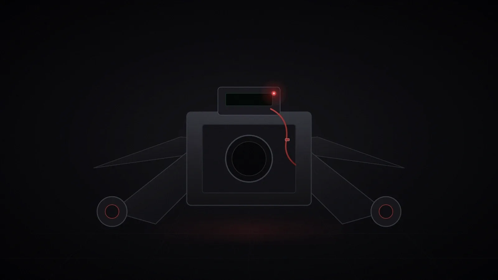 Drone Cinelifter FPV de cinema em bancada escura de fibra de carbono com módulo gerador de timecode sem fio exibindo display OLED com timecode SMPTE ativo e luz LED piloto carmim iluminando suavemente a placa de carbono